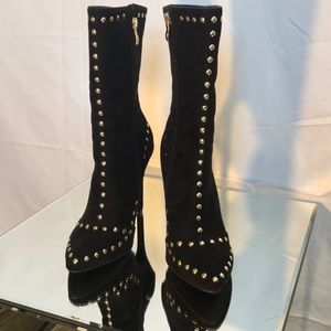 Stud Detall Mid Calf boot
